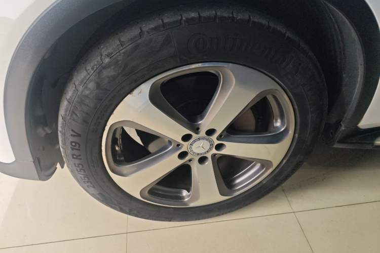 Used Mercedes-Benz GLC 2016 GLC 260 4MATIC Luxury Model