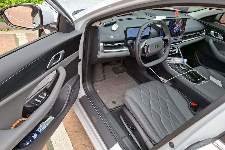 Used Geely Galaxy A7 2025 Model EM-i 150km Exploration+ Edition