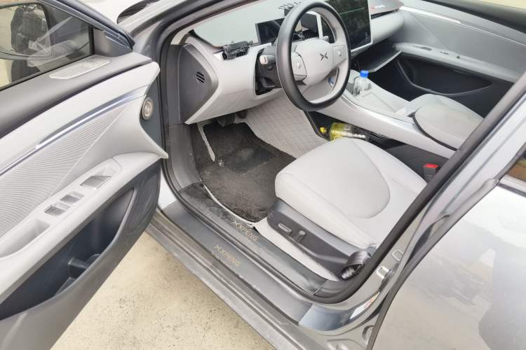 Used XPeng MONA M03 2024 620 with Ultra-Long Range Driver Seat