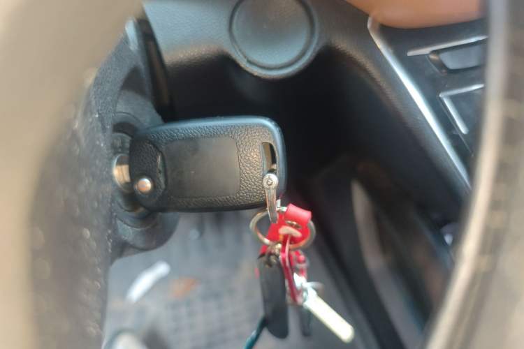 Used Wuling Hongguang S3 2018 1.5L Manual Luxury Model China V Standard
