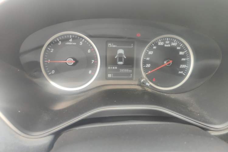 Used Baojun 530 2019 1.5T Manual Comfort Version 7 Seats China V Emission Standard
