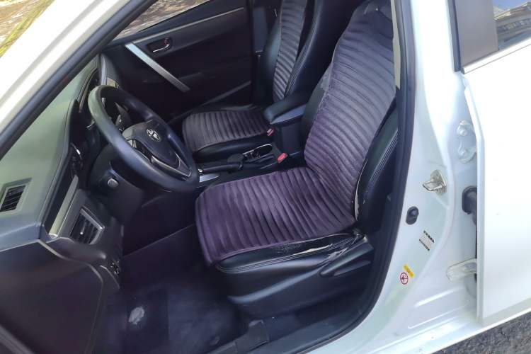Used Toyota Corolla 2014 1.6L CVT GL
