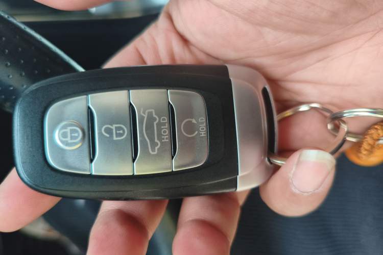 Used Hongqi H5 2020 1.8T Automatic Smart Connect Flagship Edition