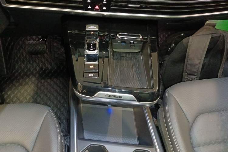 Used Volkswagen Talagon 2024 380TSI All-Wheel Drive Luxury Prestige Pro 6-Seater
