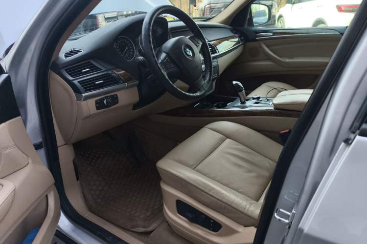 Used BMW X5 2009 xDrive30i Leading Model

