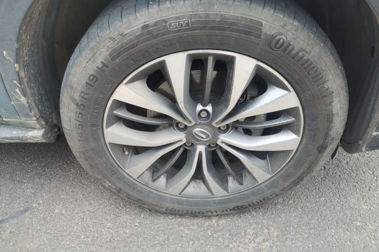 Used GAC Trumpchi GS8 2017 320T Two-Wheel Drive Luxury Smart Connectivity Version (7 Seats)