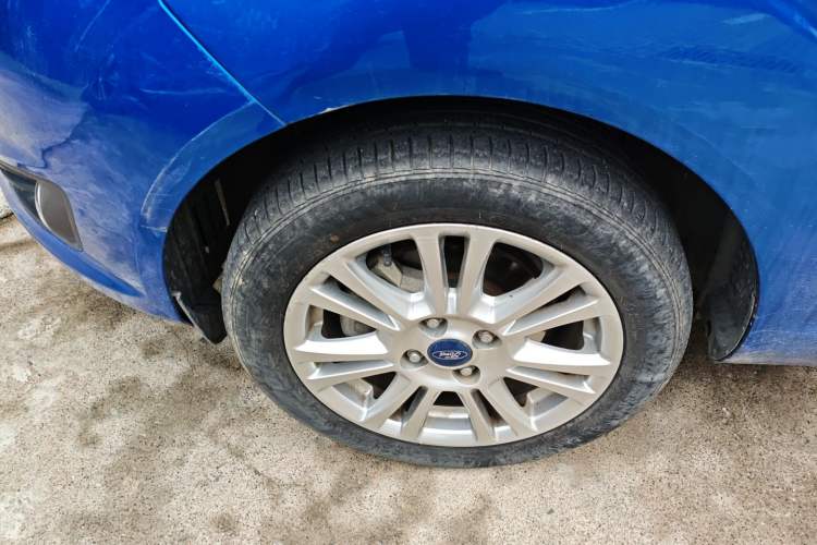 Used Ford Fiesta 2013 Hatchback 1.5L Automatic Fashion Edition
