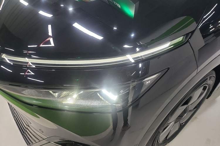 Used XPeng X9 2024 702 Ultra-Long Range Max