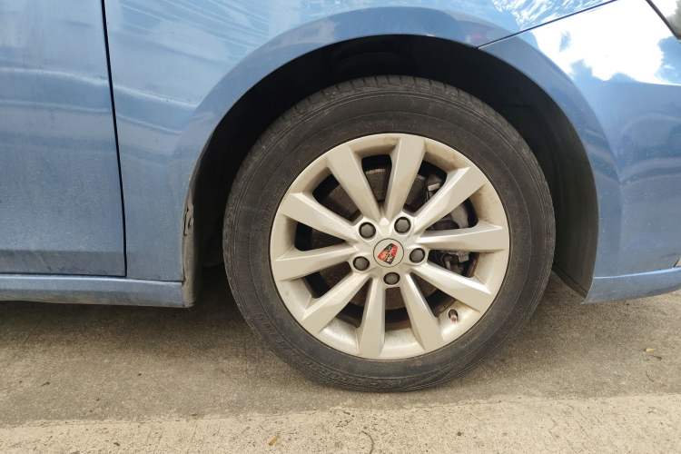 Used Roewe i6 New Energy 2017 45T Hybrid Connect & Smart Enjoyment Edition
