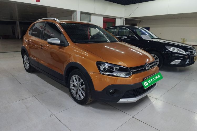 Used Volkswagen Polo 2018 1.5L Cross Polo Automatic
