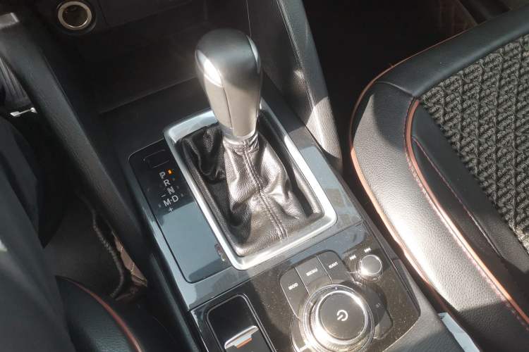 Used Mazda CX-5 2015 2.0L Automatic Two-Wheel Drive Urban Version
