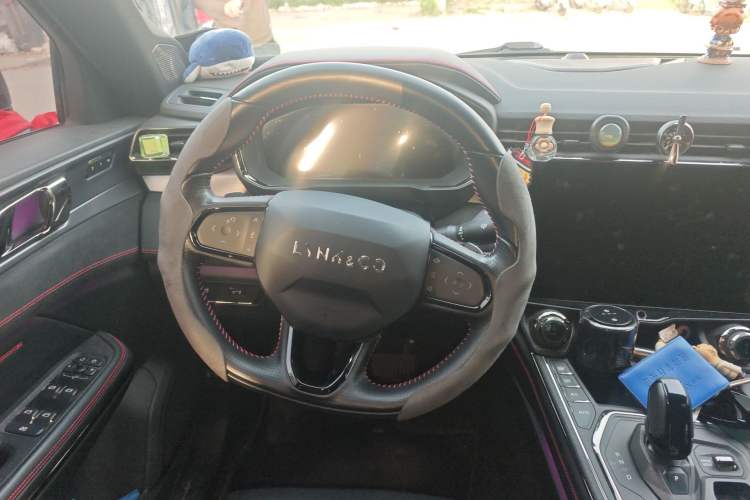 Used Lynk & Co 05 2020 2.0TD Four-Wheel Drive HypeHalo
