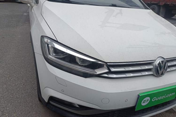 Used Volkswagen Touran 2021 Volkswagen Touran L 280TSI DSG Boundary Edition 7-Seater