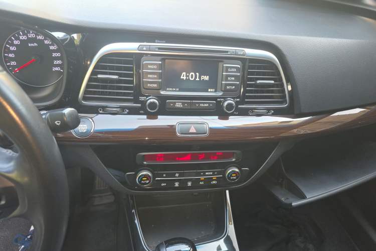 Used Kia K4 2014 1.8L Automatic GLS