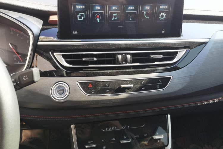 Used Changan CS75 2021 Honor Million Edition 280T DCT Luxury Model
