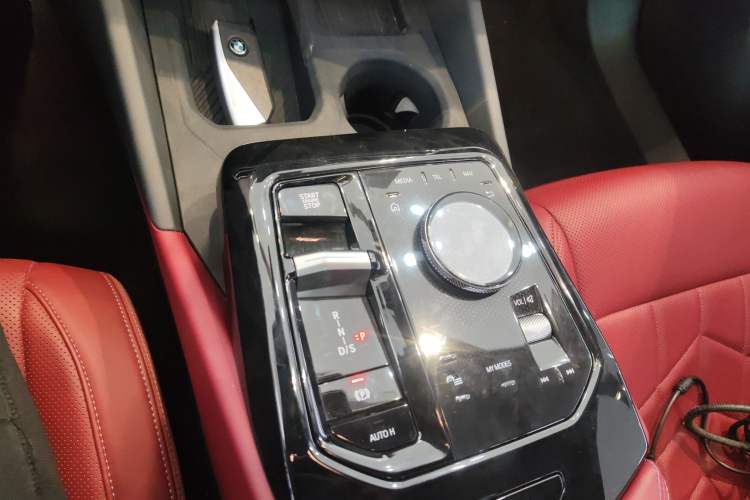 Used BMW 5 Series 2024 530Li Leading Model M Sport Package Gear Lever