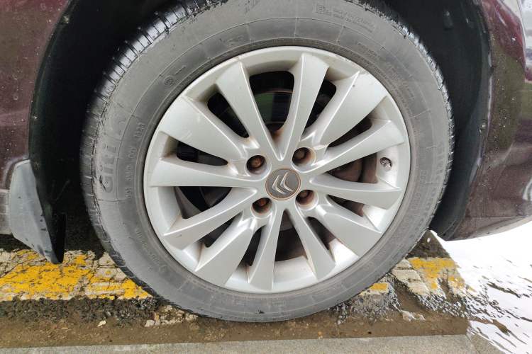 Used Citroen C-Quatre 2014 VTS Version 1.6L Manual - Premium Model