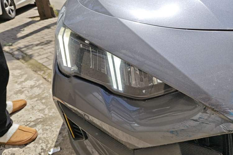 Used GAC Trumpchi EMPOW 2021 270T DCT J15 Version Right Front Headlight