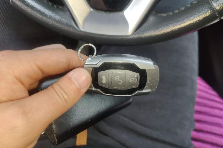 Used BYD Song 2016 2.0TID Automatic Prestige Edition