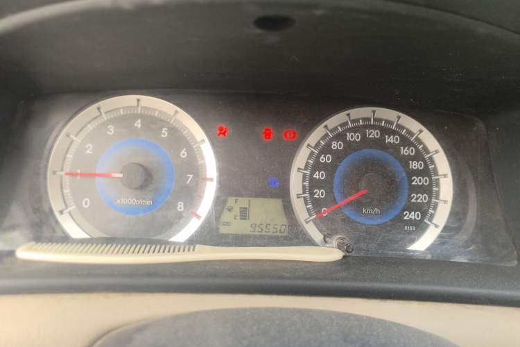 Used Toyota Corolla EX 2013 1.6L Manual Luxury Edition