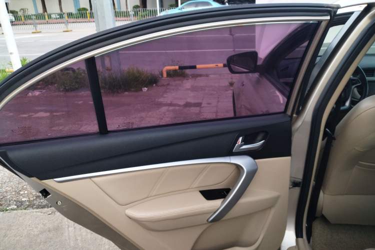 Used Geely Auto Emgrand 2017 Sedan Million Edition 1.5L CVT Upward Connectivity Version
