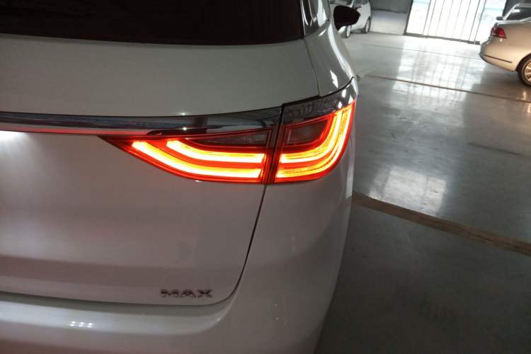 Used BYD Song MAX 2019 1.5T Automatic Smart Connect Ruiyi Sunroof Version 6 Seats Emission Standard China V