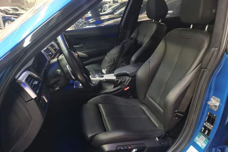 Used BMW 3 Series GT 2018 320i M Sport Edition