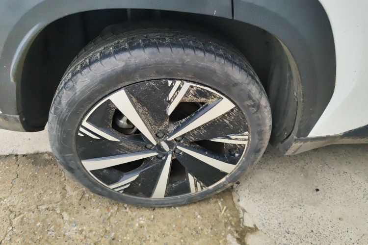 Used Geely Auto FX11 2023 2.0TD DCT Prestige Edition
