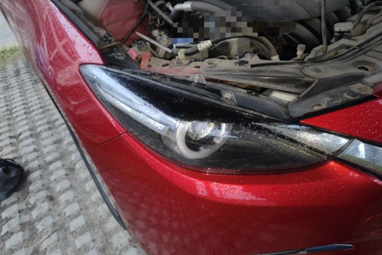 Used Mazda 3 Axela 2017 Sedan 1.5L Automatic Luxury Model Emission Standard China V