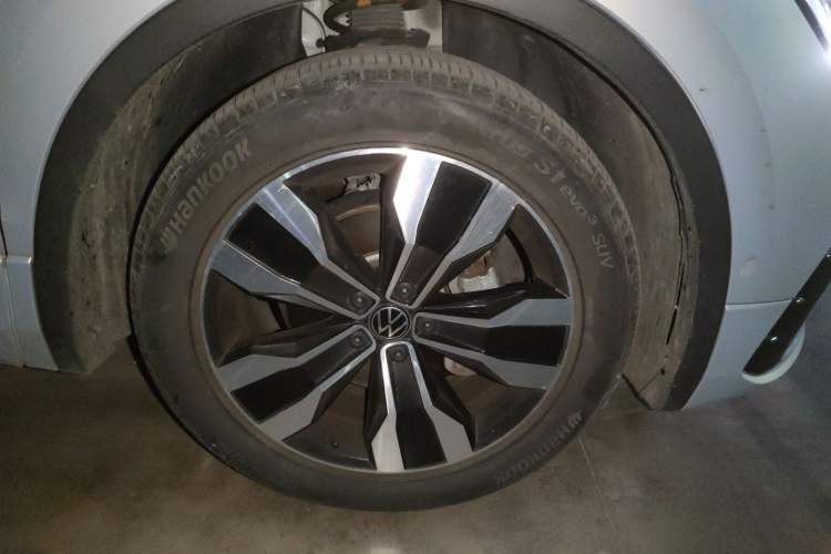 Used Volkswagen Tiguan L 2022 330TSI Automatic Two-Wheel Drive R-Line Enhanced Edition