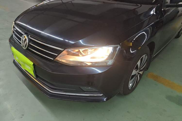 Used Volkswagen Sagitar 2017 1.6L Automatic Comfort Model
