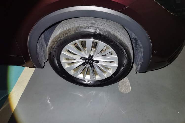 Used Volkswagen Viloran 2020 330TSI Business Edition
