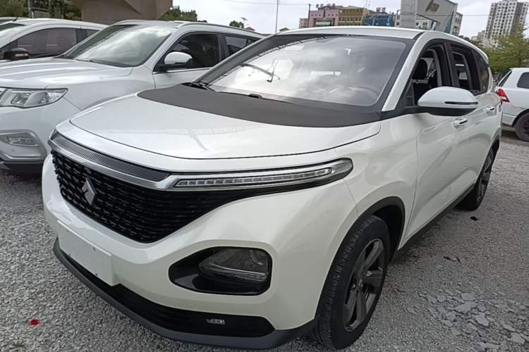 Used Baojun RM-5 2019 1.5T Manual Elite Version with 24-Hour Online Service 7 Seats