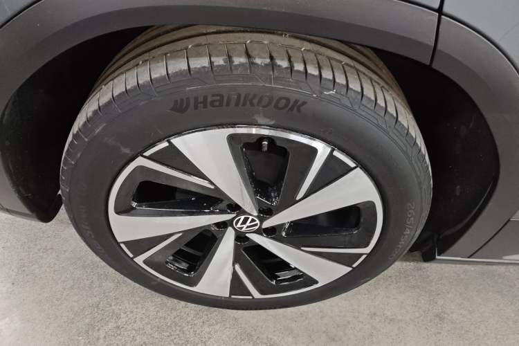 Used Volkswagen ID.6 X 2022 Pure Long-Range Edition