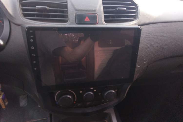 Used Wuling Hongguang 2014 1.5L Standard Version
