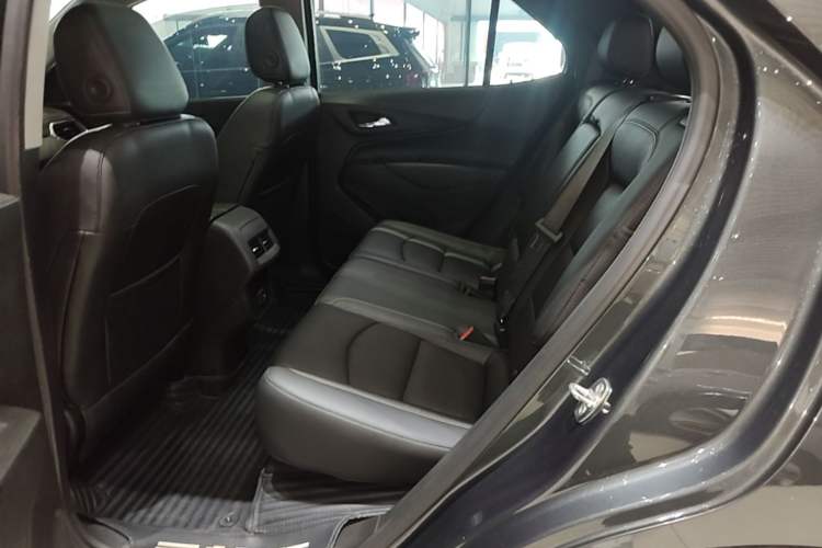 Used Chevrolet Equinox 2018 535T Automatic YuJie Edition

