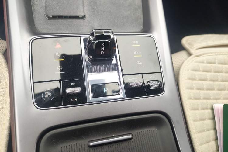 Used BYD Seal 2023 DM-i 1.5L 121km Prestige Model