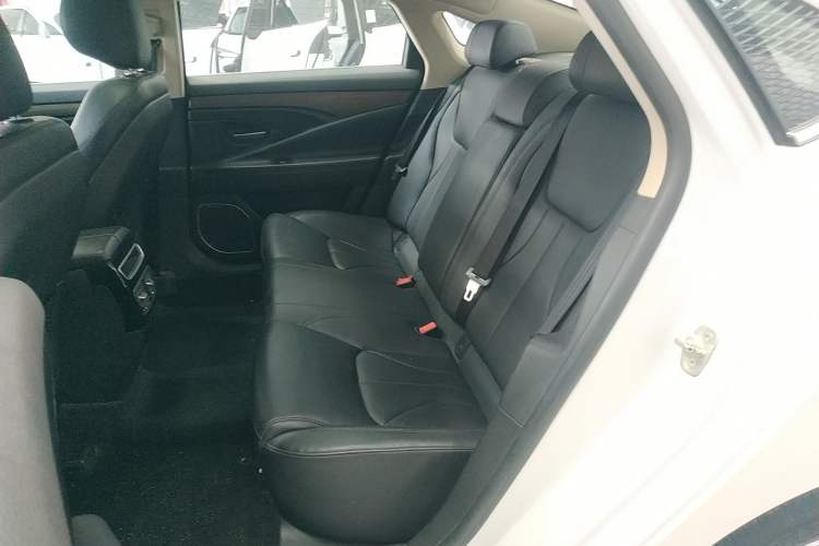Used Geely Auto Emgrand GT 2017 2.4L Comfort Model Left Rear Seat