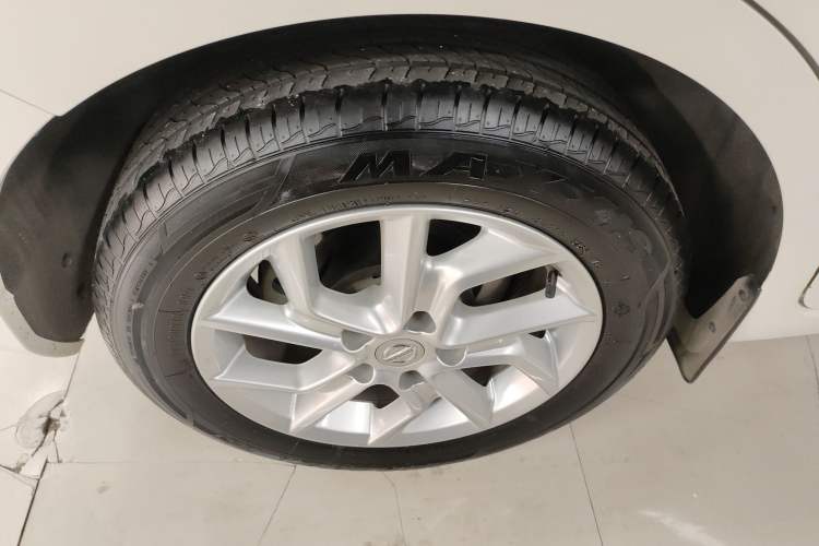 Used Nissan Tiida 2024 1.6L CVT Smart Drive Edition
