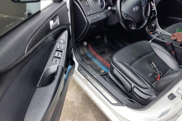 Used Hyundai Sonata 2011 2.0L Automatic Fashion Edition