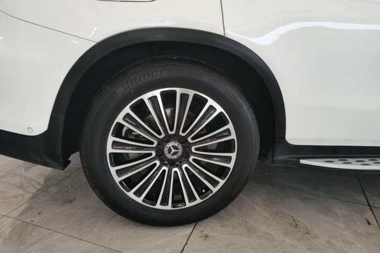 Used Mercedes-Benz GLC 2019 GLC 260 L 4MATIC Dynamic Model