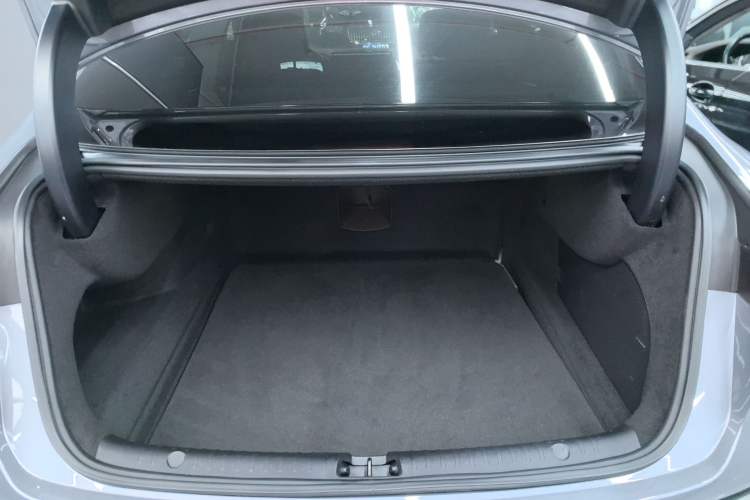 Used BYD Han 2022 EV Genesis Edition 715KM Front-Wheel-Drive Prestige Model