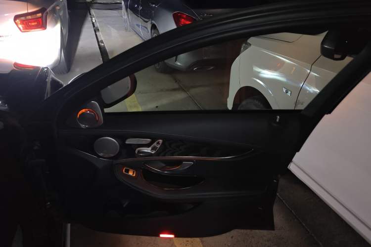 Used Mercedes-Benz C-Class 2015 C 300 L Sport Edition
