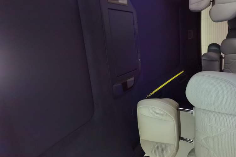 Used Zeekr 009 2024 Six-Seat Executive Version 4WD 108 kWh
