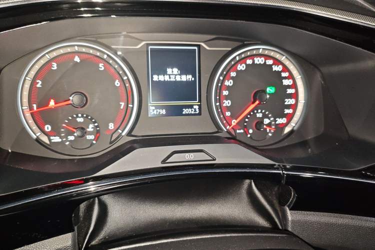 Used Volkswagen Tayron 2020 330TSI Two-Wheel Drive Luxury Smart Connectivity Version Odometer Close Up