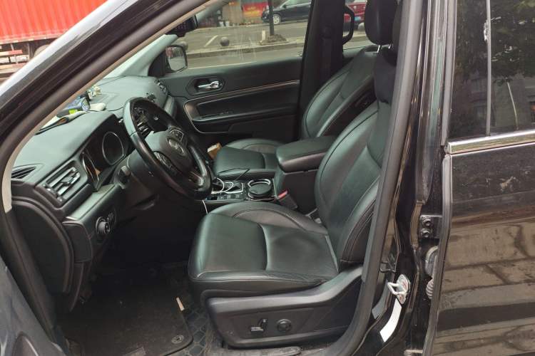 Used Jeep Commander 2018 2.0T Two-Wheel Drive Enjoy Edition China V