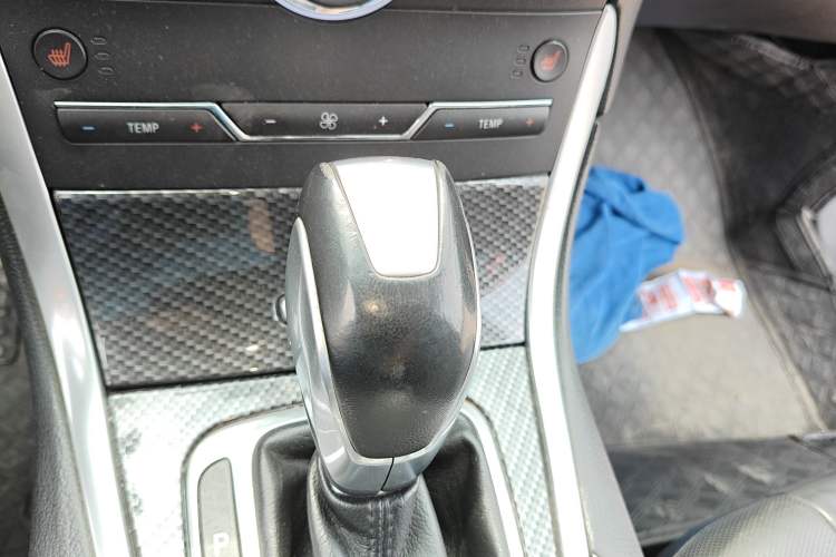 Used Ford Edge 2016 EcoBoost 330 V6 Four-Wheel Drive Sporty 7-Seater
