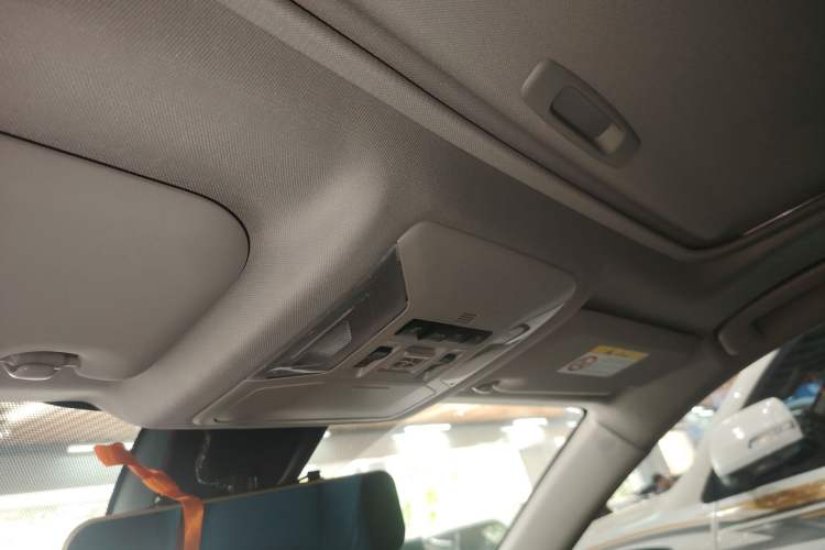 Used Toyota Wildlander 2021 2.0L CVT Two-Wheel Drive Luxury Edition