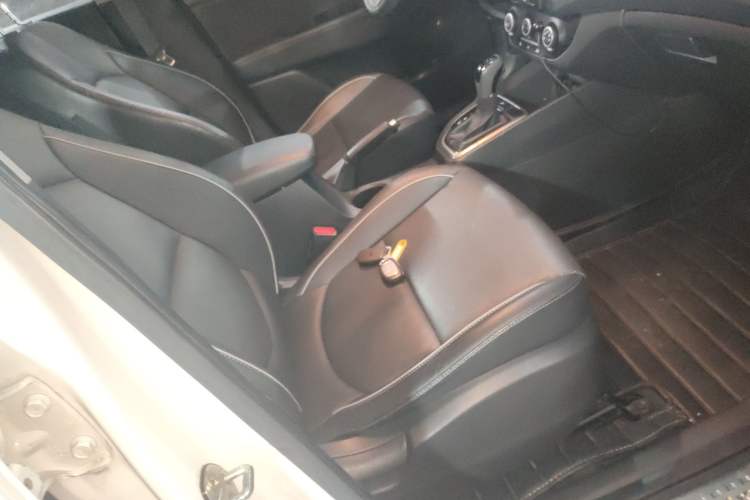 Used Hyundai ix25 2015 1.6L Automatic Two-Wheel Drive Smart GLS Trim