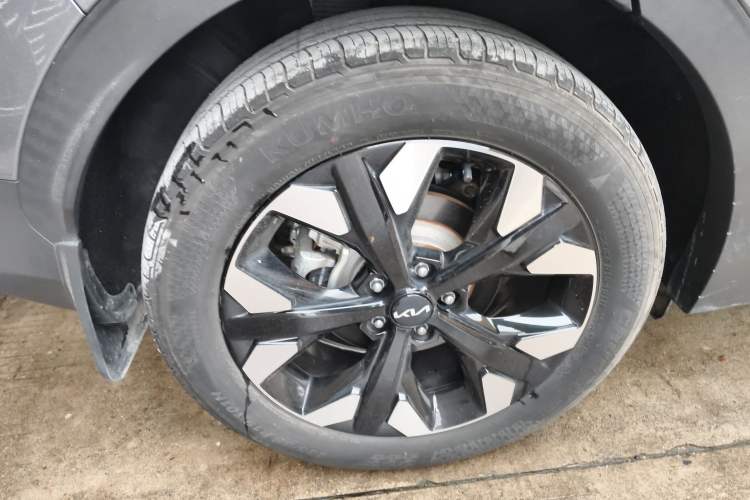 Used Kia Sportage (Chinese Domestic Model) 2023 2.0T Two-Wheel-Drive Prestige Edition
